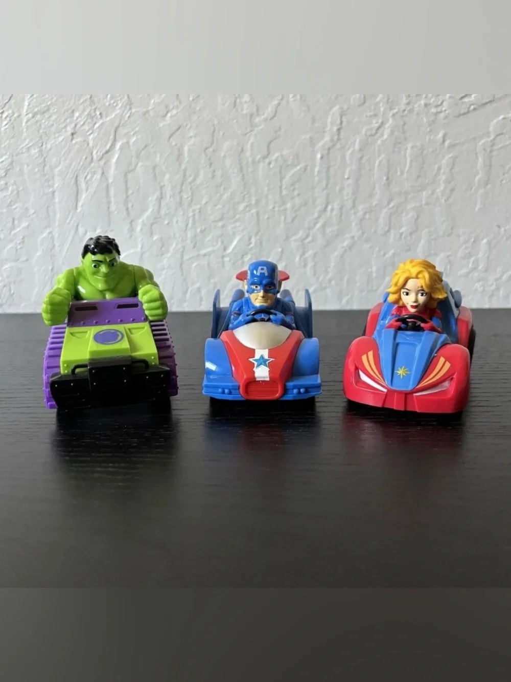 RARE Retired Marvel Adventures Toy Lot Captain America Captain Marvel Hulk Cars